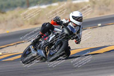 media/Nov-06-2023-Moto Forza (Mon) [[ce023d0744]]/3-Intermediate Group/Session 3 (Turn 16)/